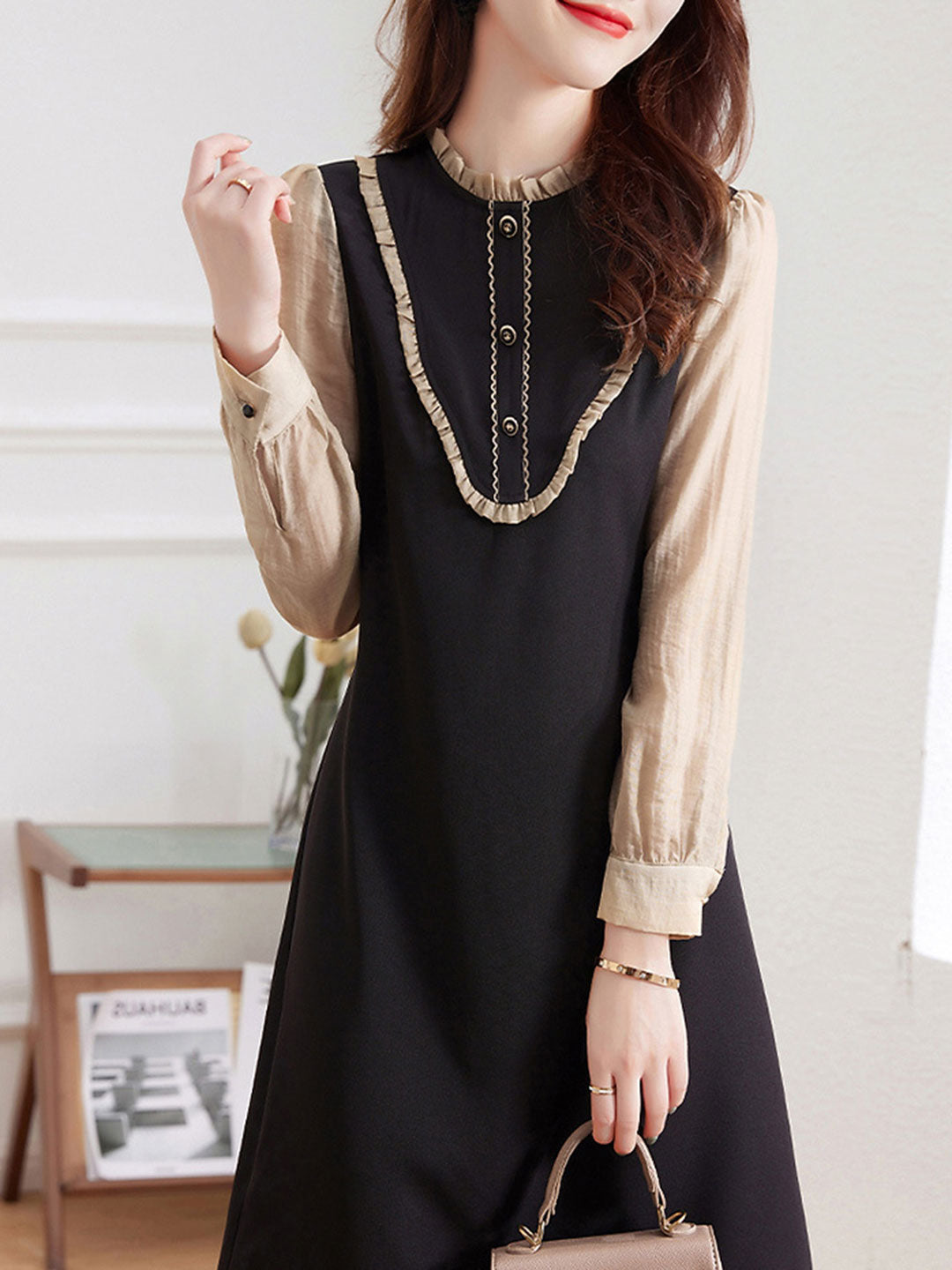 Julia Elegant Crew Neck Dress