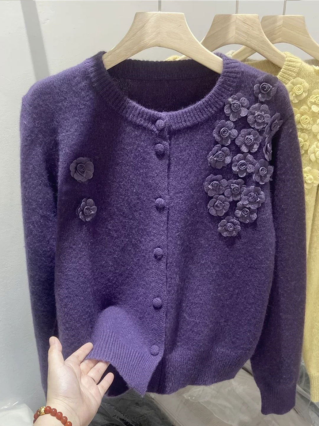 Aubrey Classic Crew Neck Flower Knitted Cardigan