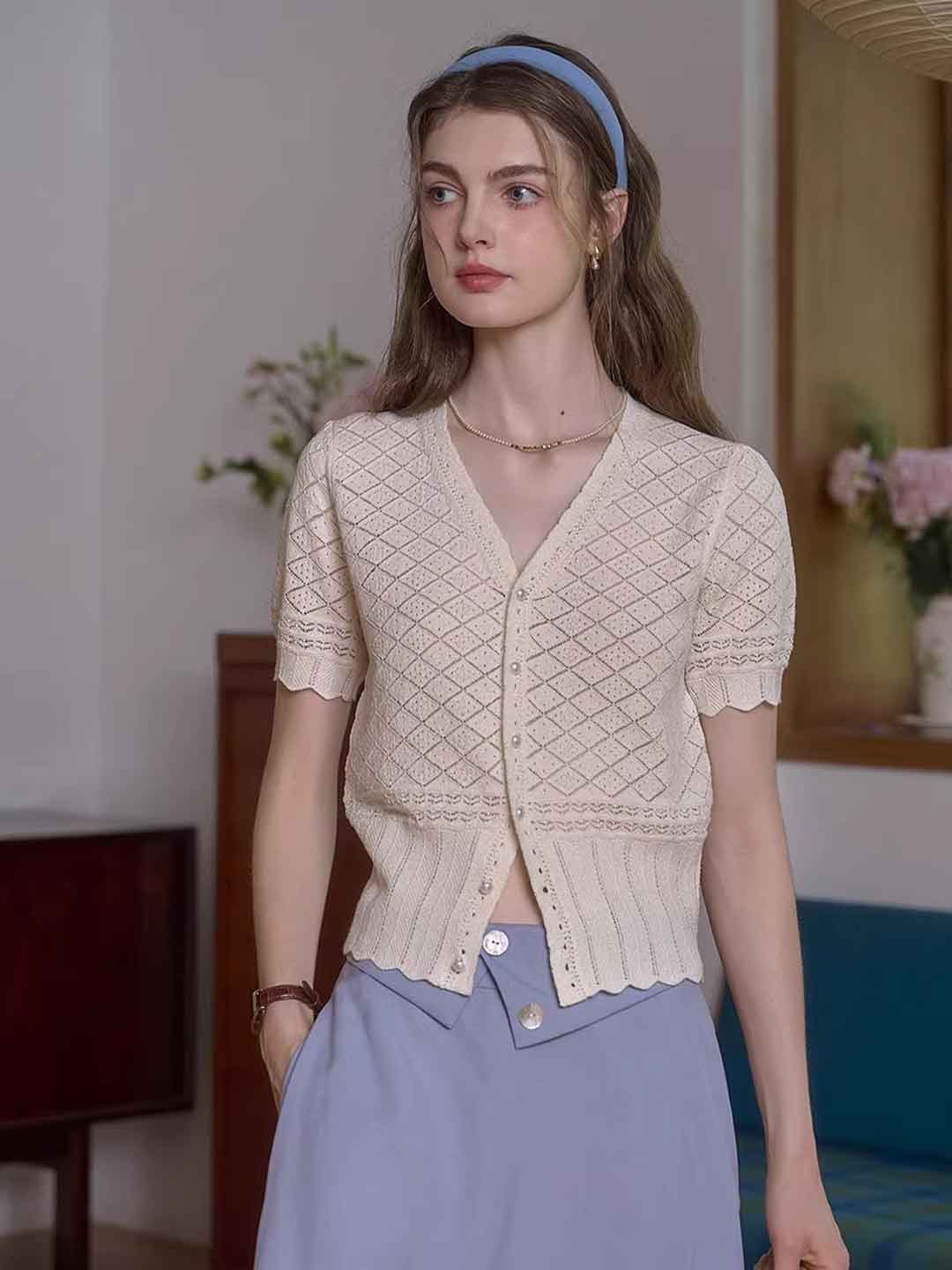 Hailey Daily V-Neck Solid Color Hollowed Cardigan