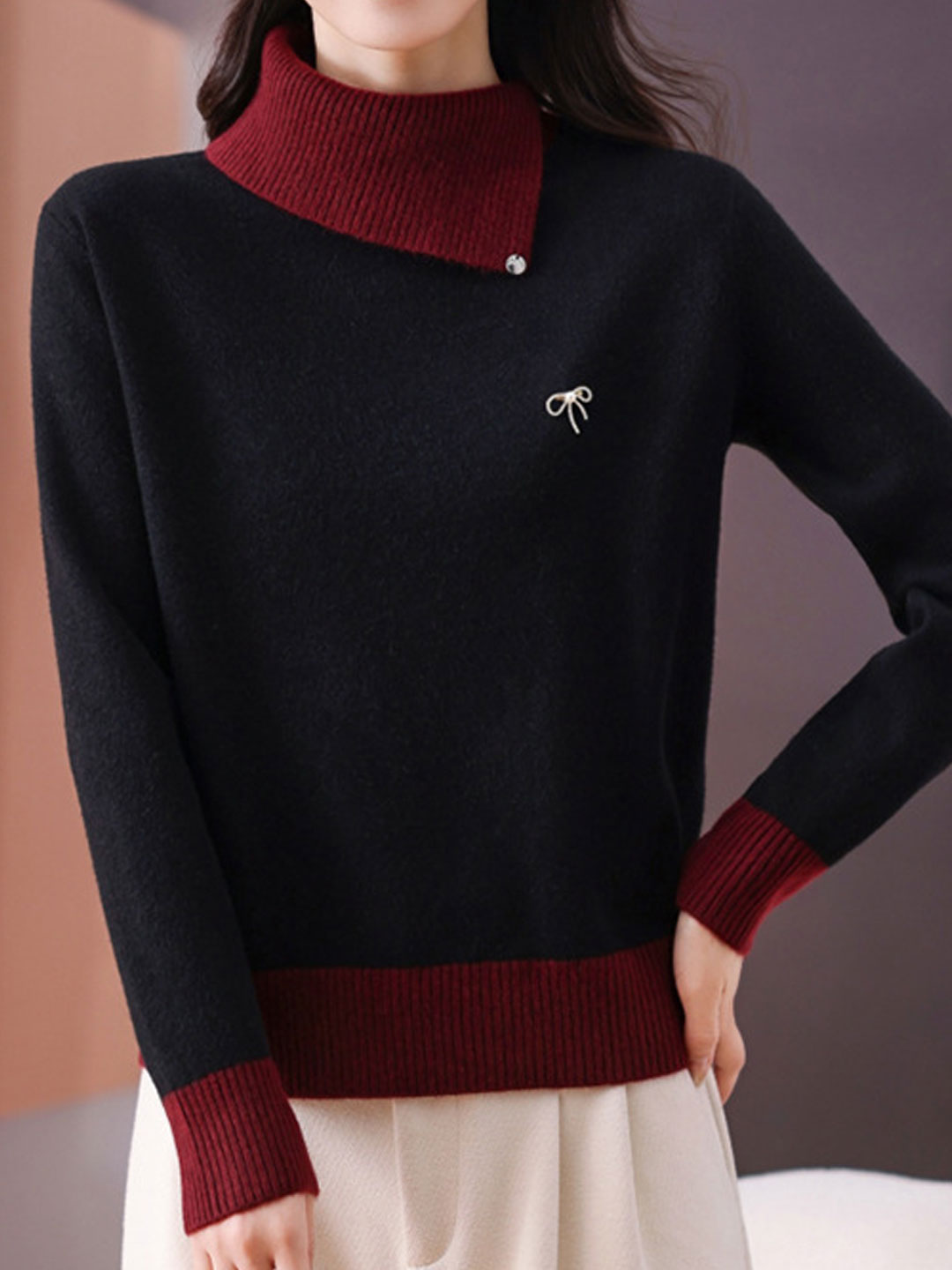 Olivia Classic Turtleneck Contrasted Panelled Knitted Sweater