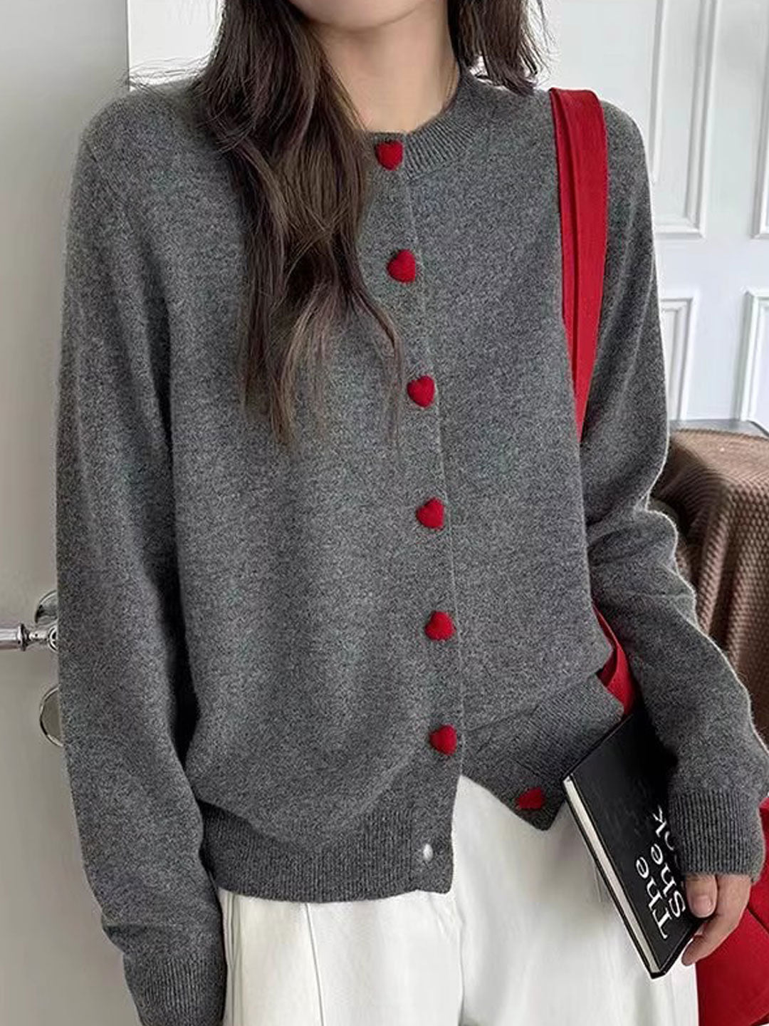 Raya Elegant Crew Neck Heart Button Knitted Cardigan-Pink
