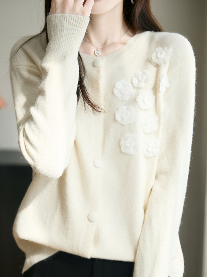 Aubrey Classic Crew Neck Flower Knitted Cardigan