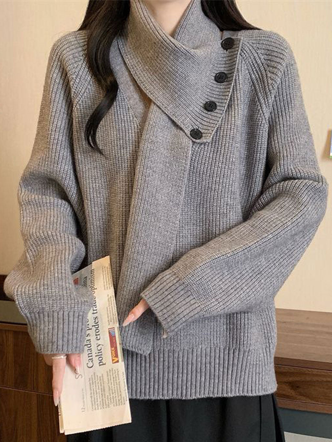 Mia Daily Detachable Scarf Knitted Sweater