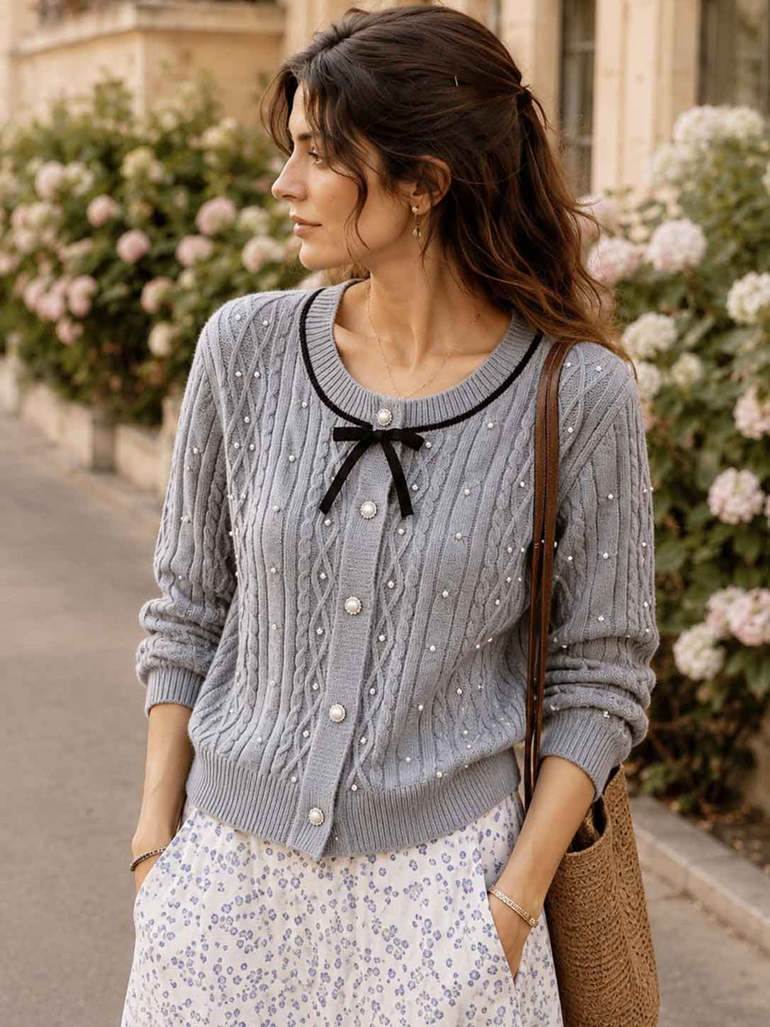 Heavy-duty Rhinestone Bow Cardigan