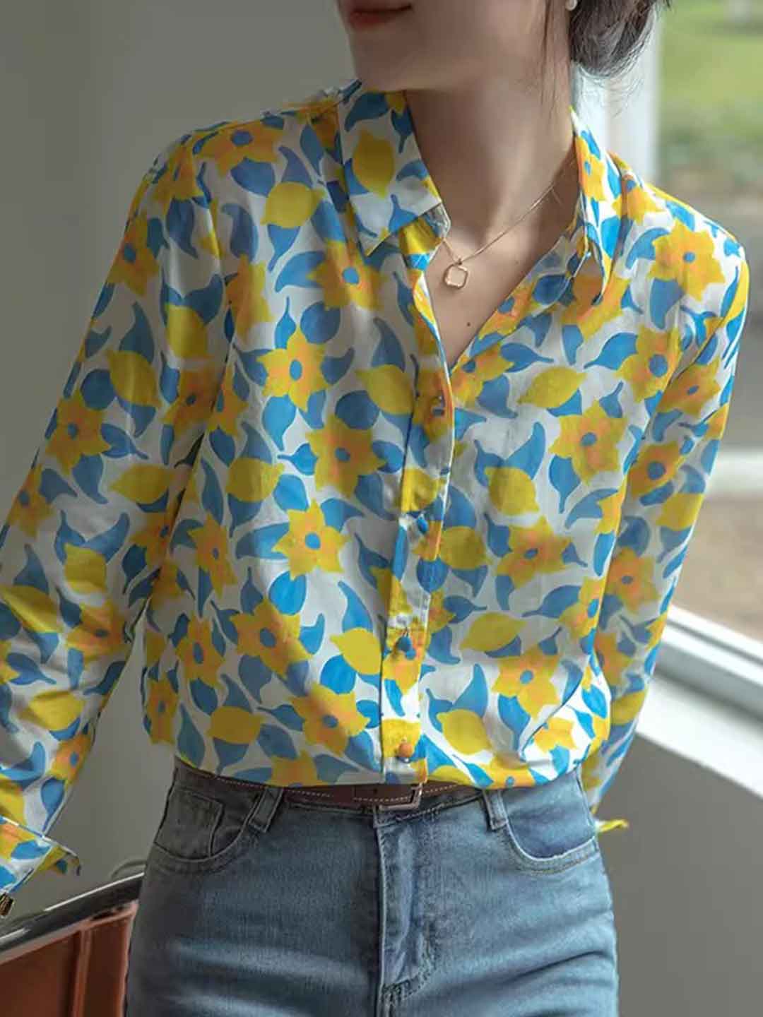 Claire Retro Lapel Color-Blocked Printed Shirt