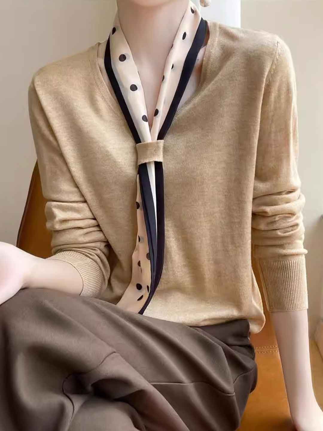 Camila Loose V-Neck Scarf Knitted Sweater