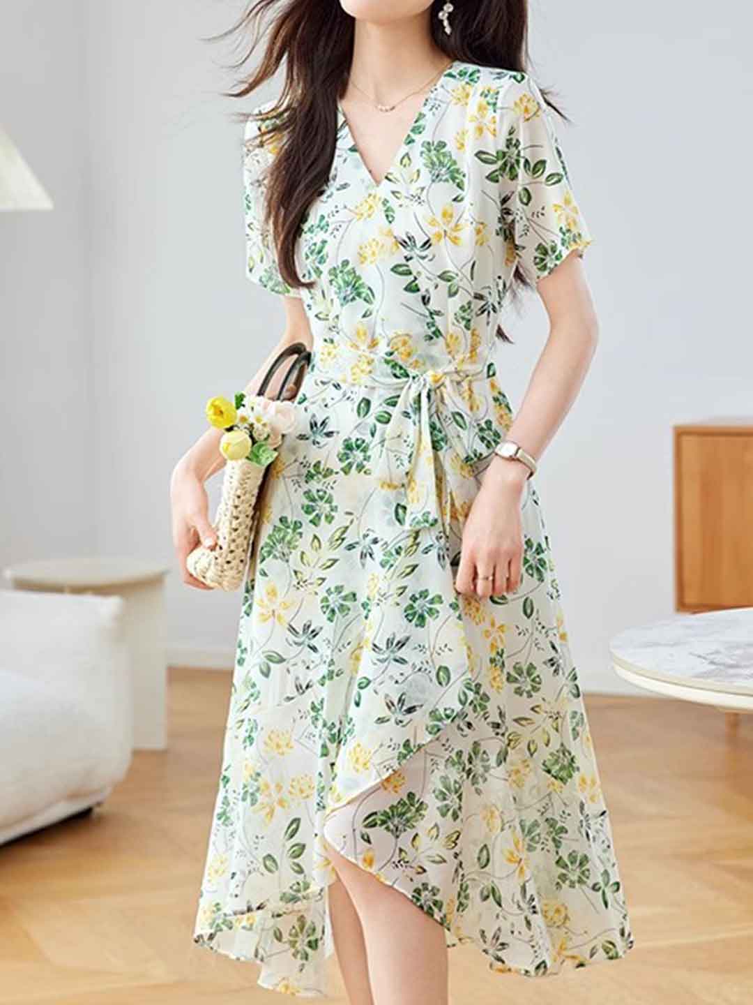 Camil Vacation V-Neck Floral Chiffon Dress