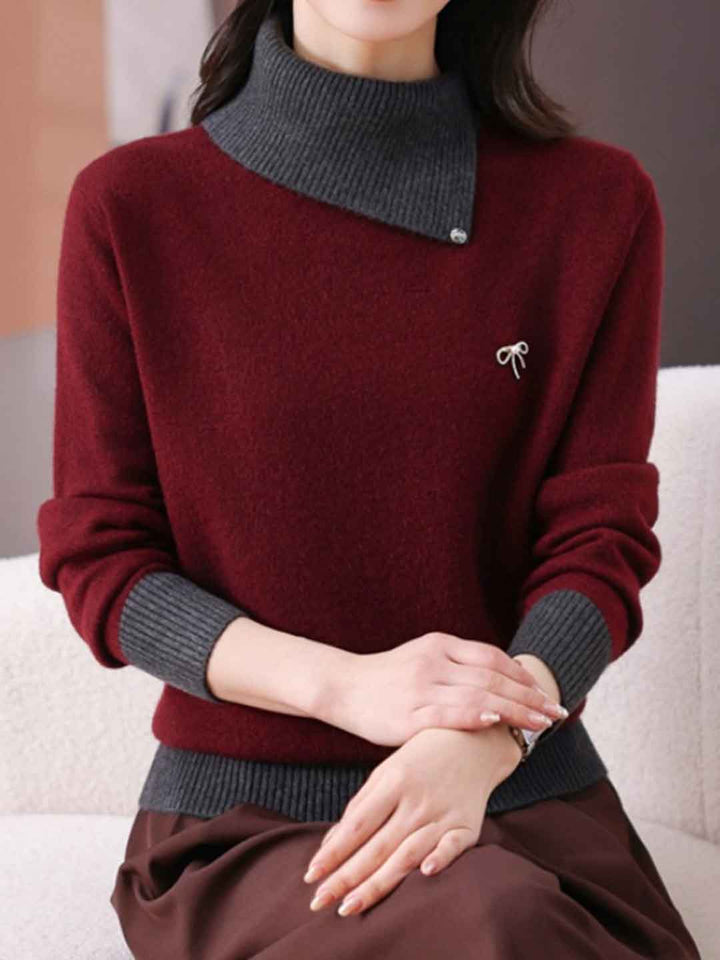 Olivia Classic Turtleneck Contrasted Panelled Knitted Sweater