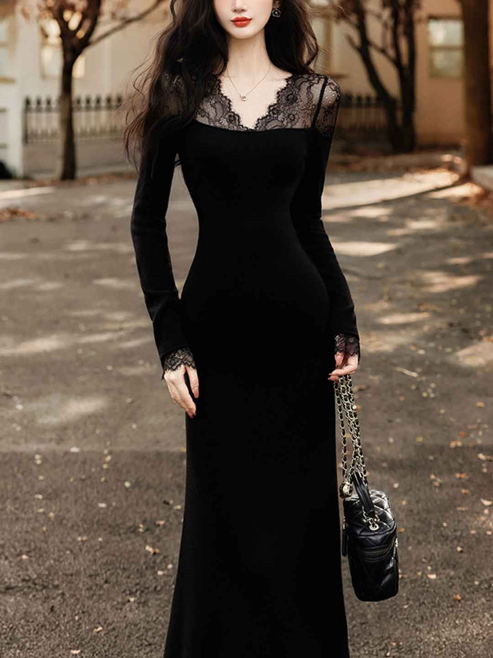 Ella Elegant V-neck Lace Knitted Dress