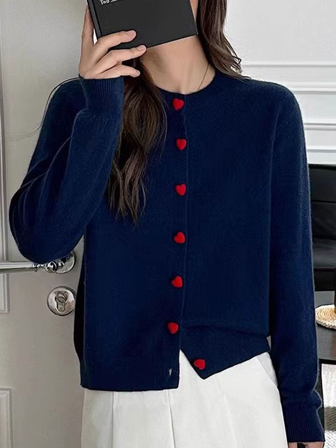 Raya Elegant Crew Neck Heart Button Knitted Cardigan-Pink
