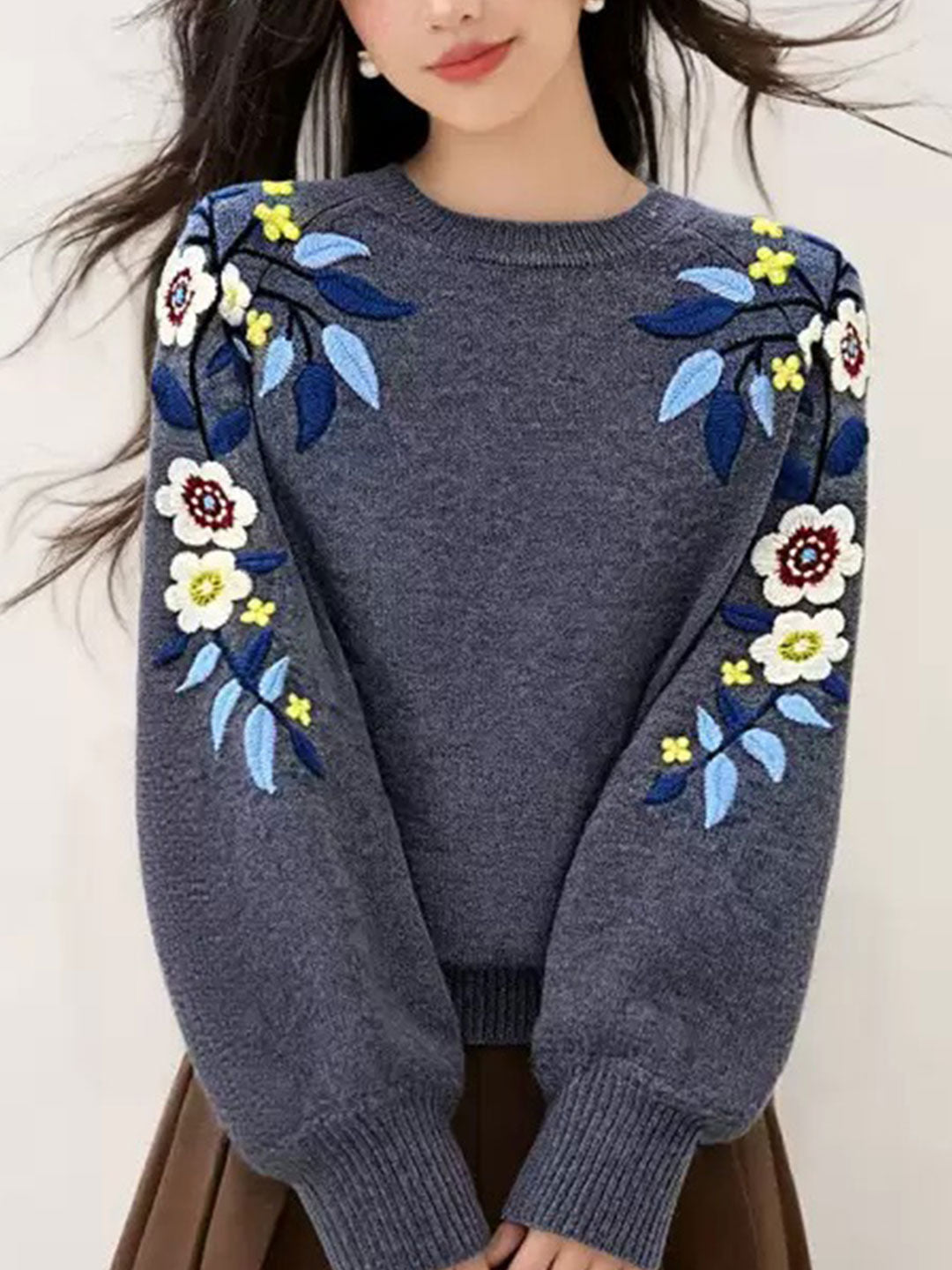 Andrea Casual Crew Neck Flower Embroidered Knitted Sweater