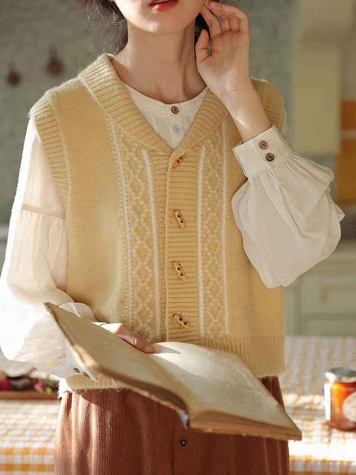 Mia Vintage V-Neck Horn Button Knitted Vest