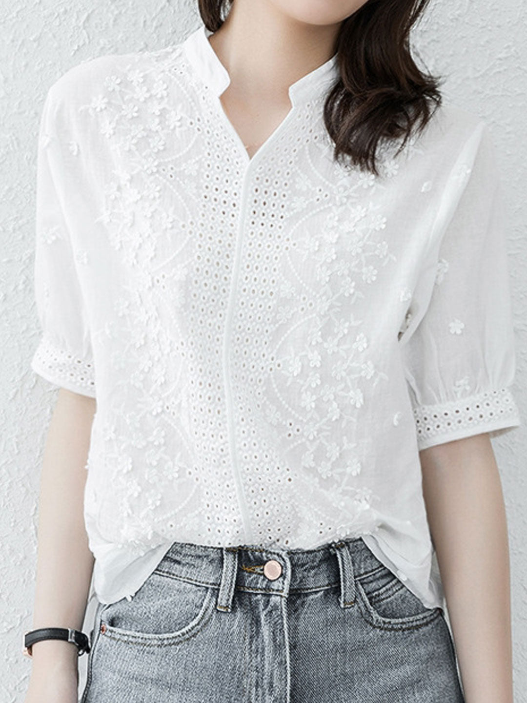 Brooke Classic V-Neck Puff Sleeve Hollowed Top