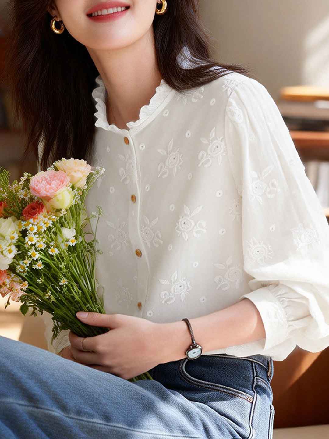 Natalie Vintage Auricular Embroidered Shirt