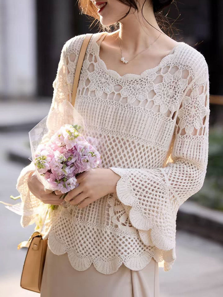 Evelyn Loose V-Neck Hollowed Top