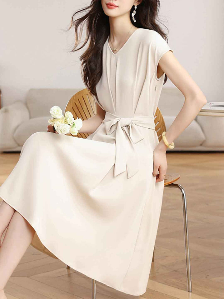 Elizabeth Daily V-Neck Solid Color Chiffon Dress