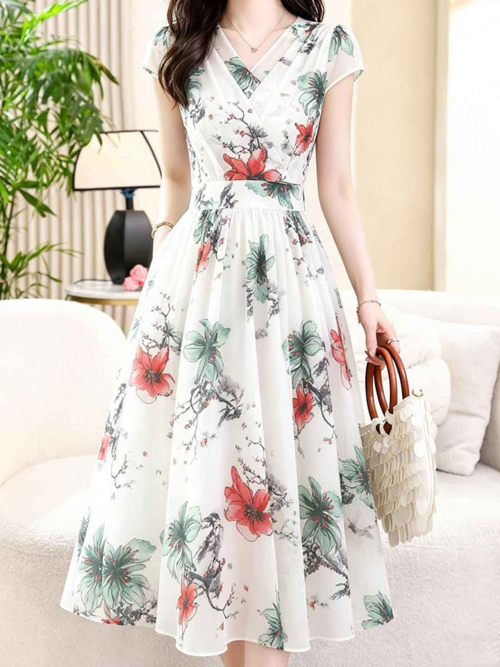 Kayla Slim V-Neck Chiffon Printed Dress
