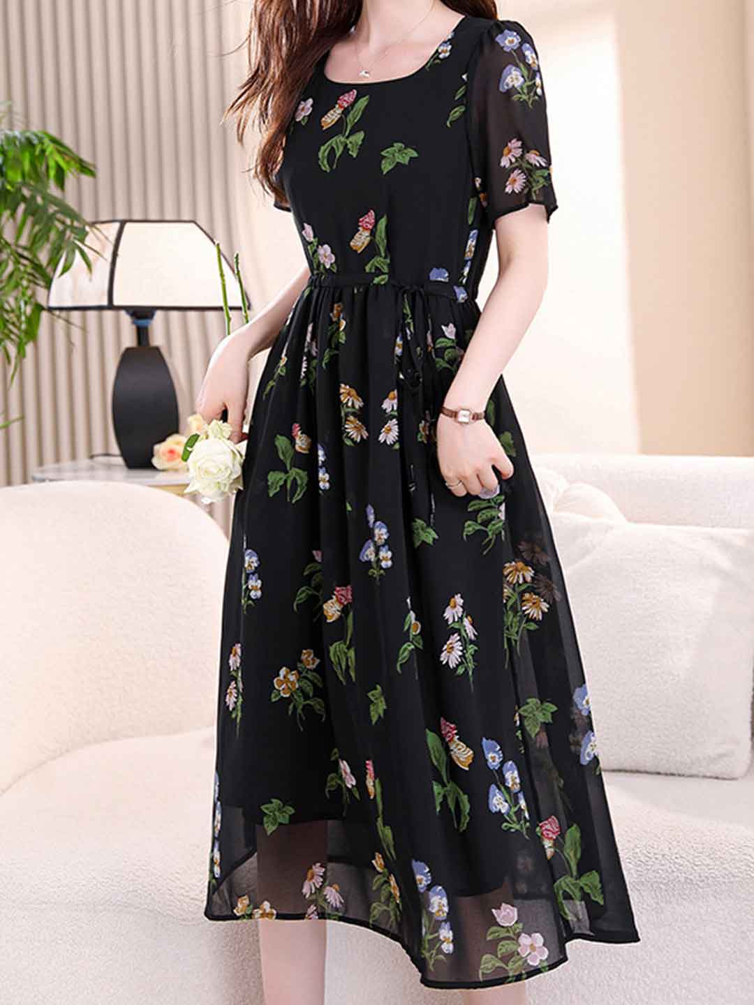 Riley Classic U-Neck Printed Chiffon Dress