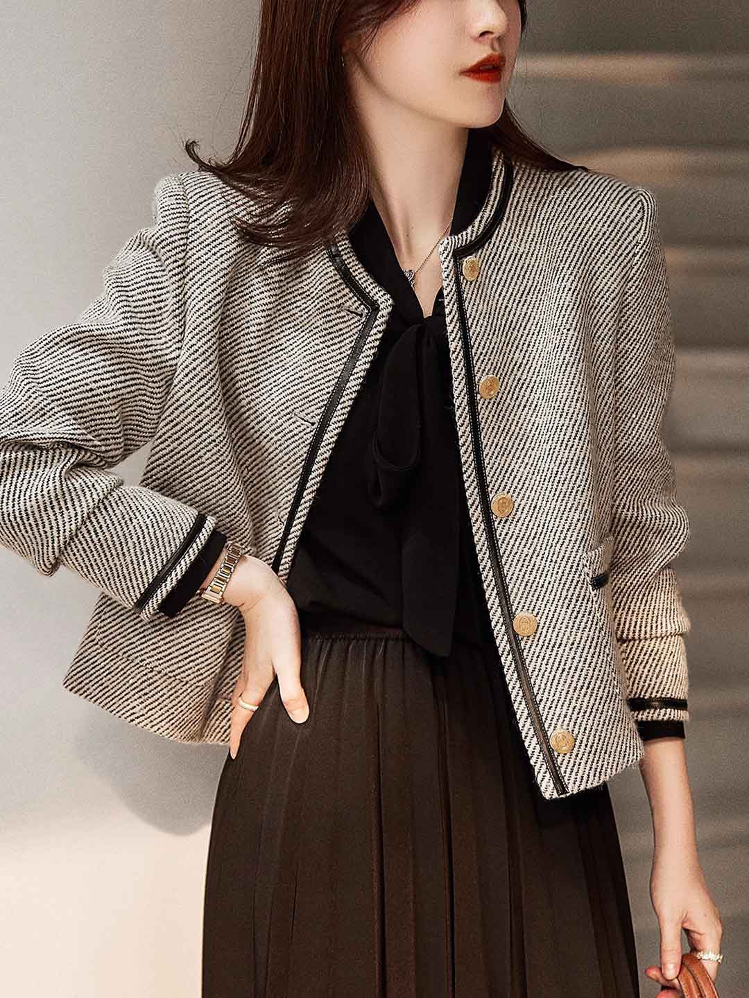 Nevaeh Simple Crew Neck Tweed Textured Jacket