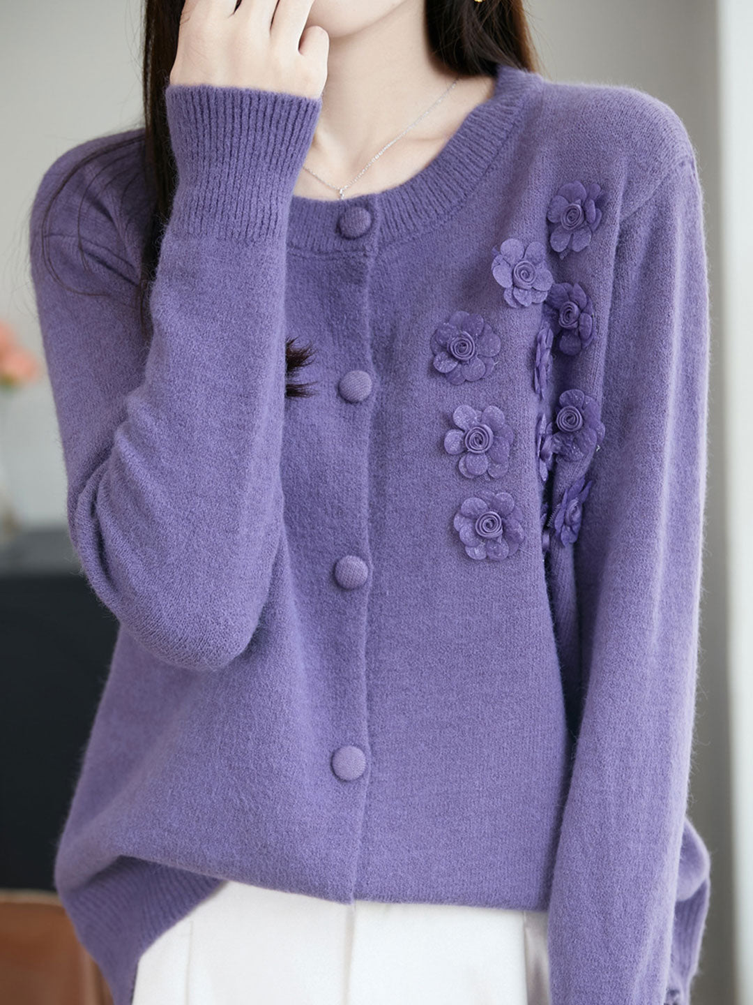 Aubrey Classic Crew Neck Flower Knitted Cardigan