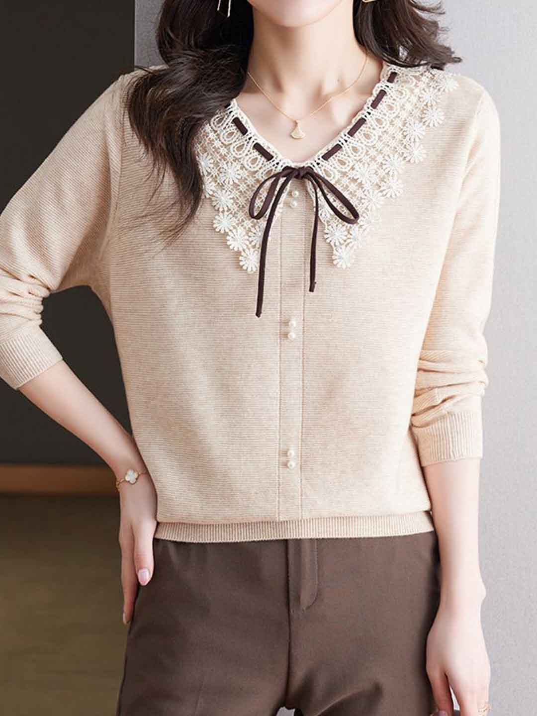 Charlotte Chic Doll Collar Bow Knitted Top
