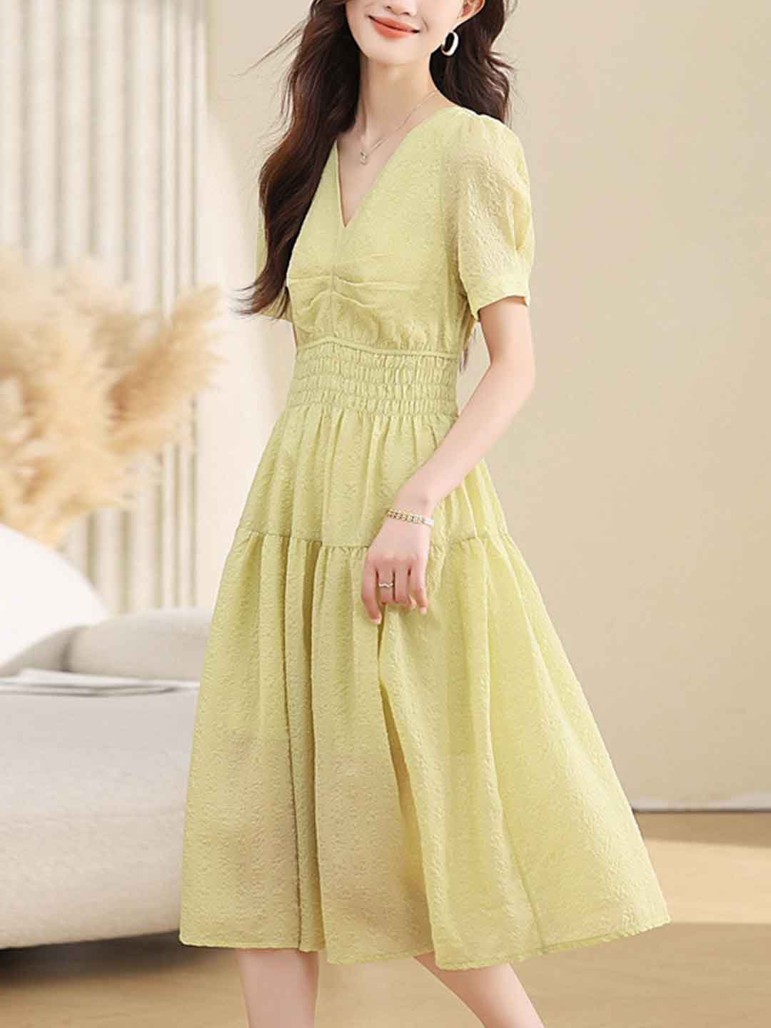 Caroline Classic V-Neck Solid Color Chiffon Dress
