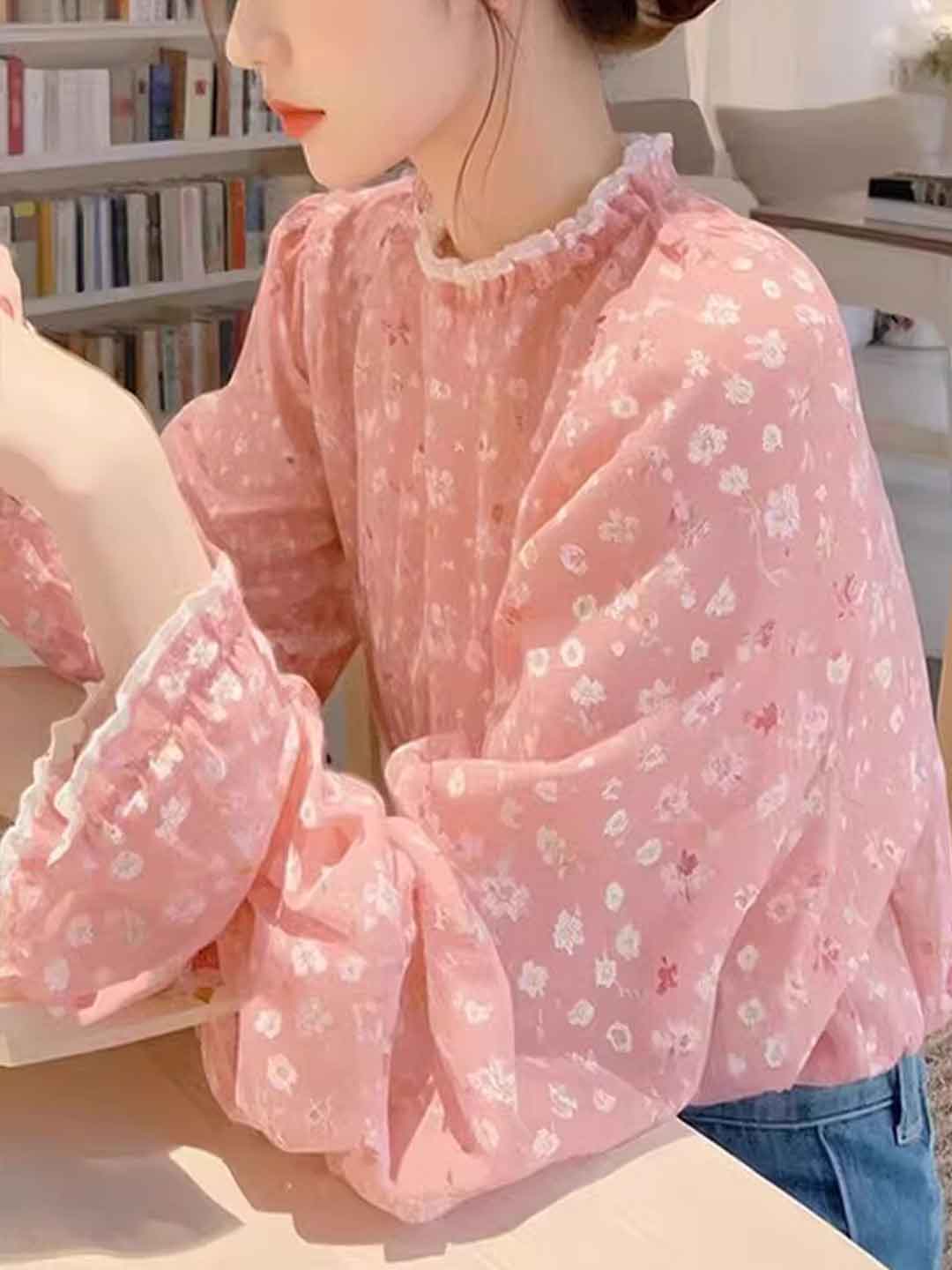 Kayla Loose Auricular Puff Sleeve Floral Top