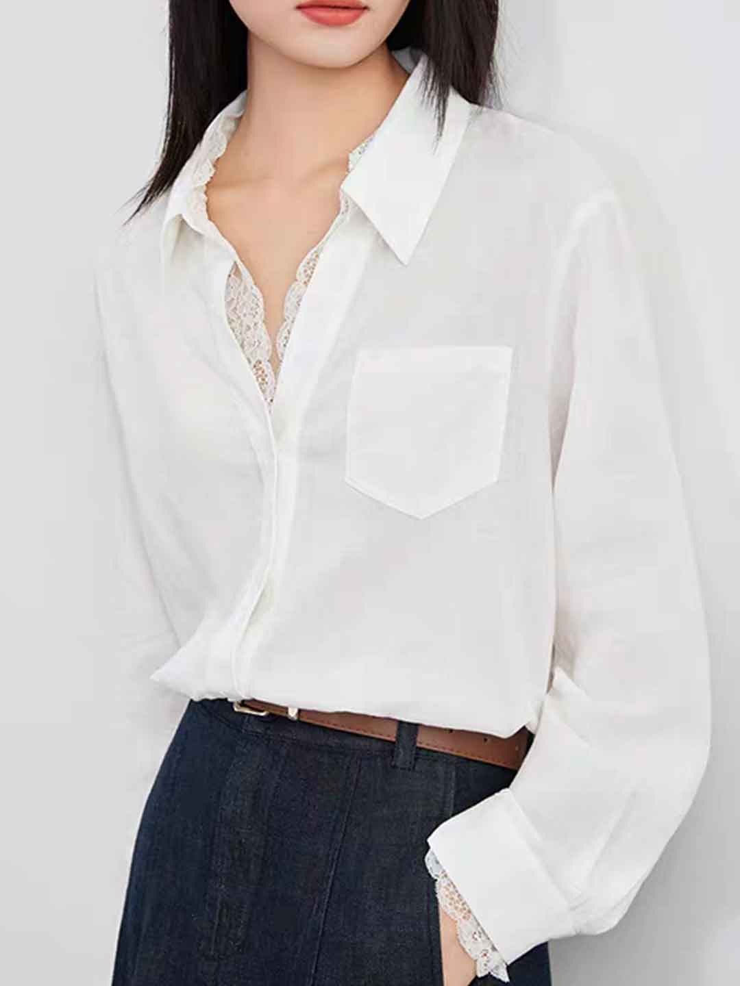 Lily Loose V-Neck Lace Trimmed Top