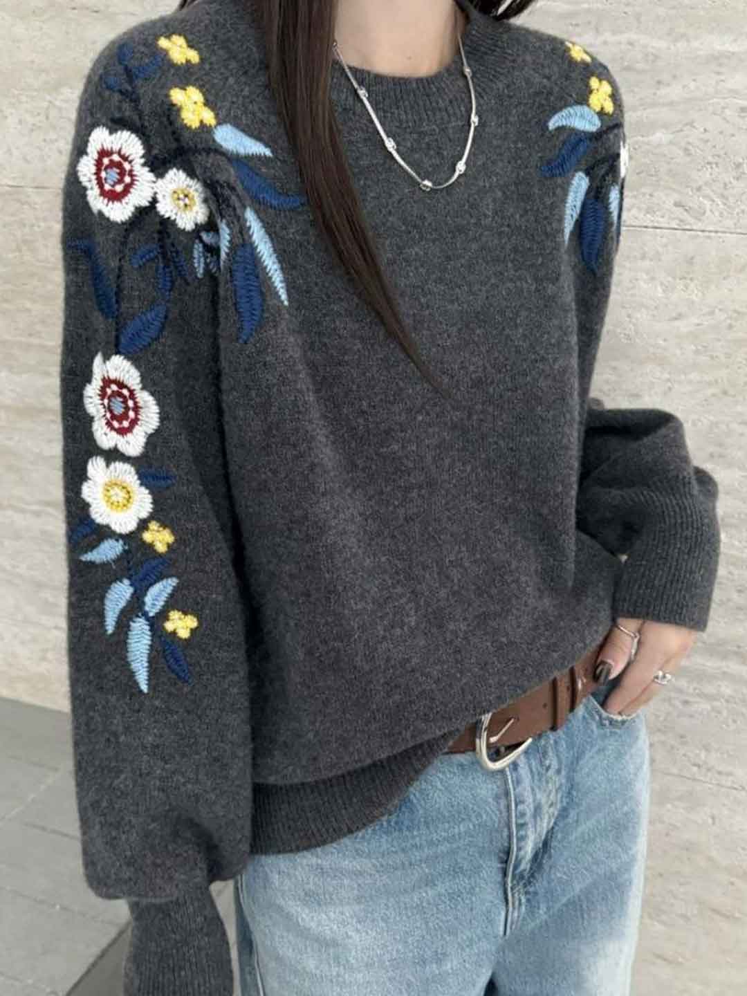 Andrea Casual Crew Neck Flower Embroidered Knitted Sweater