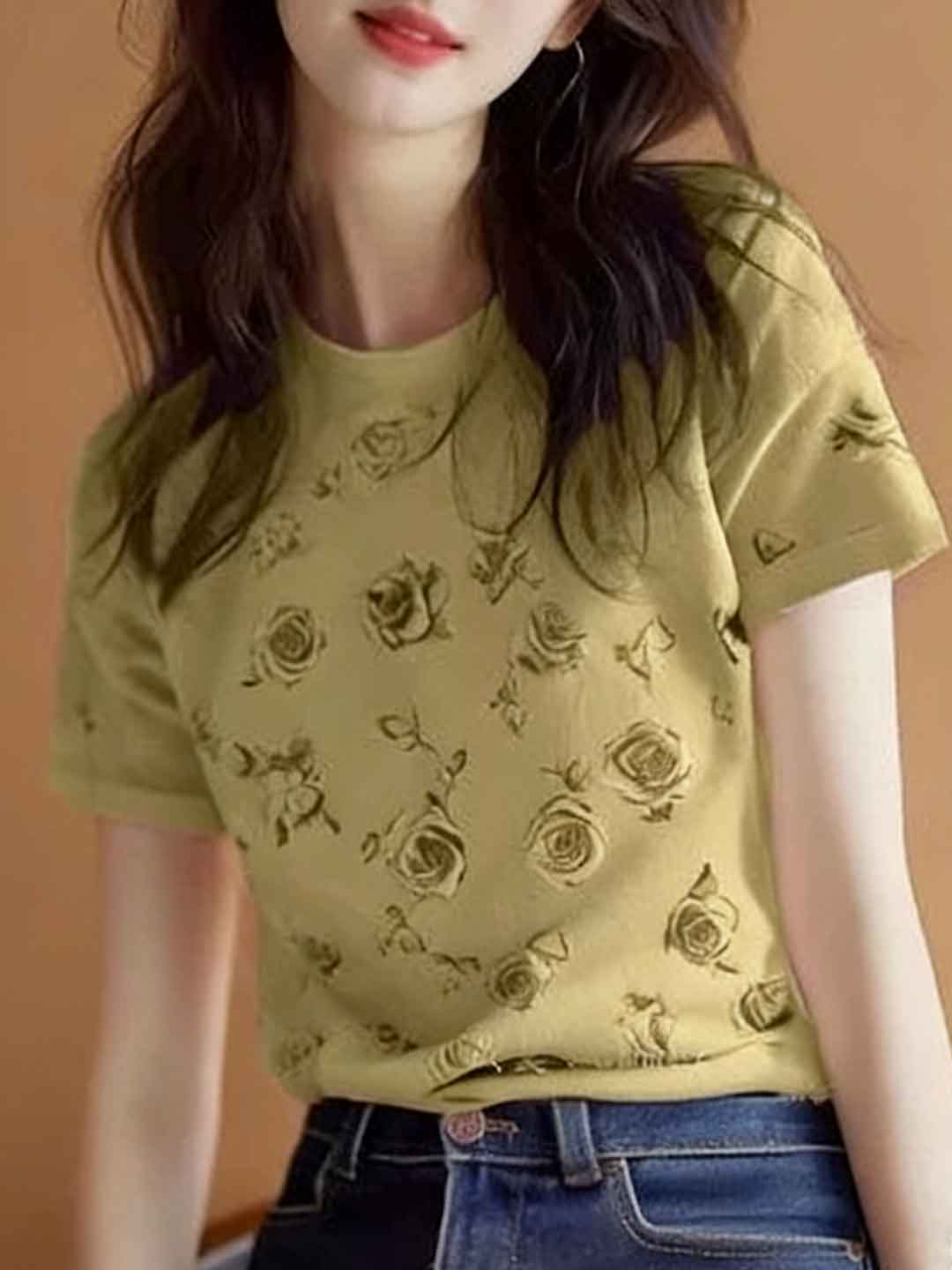 Chloe Chic Crew Neck Printed Top