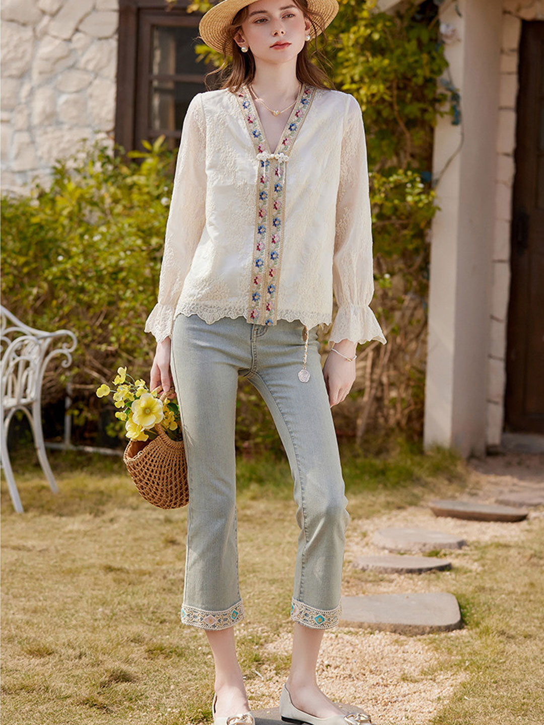Sofia Retro V-Neck Color-Blocked Embroidered Shirt
