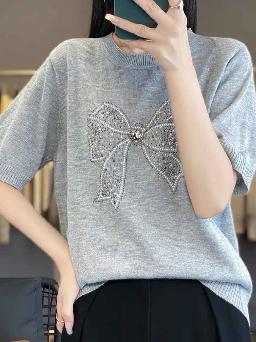 Mya Loose Crew Neck Bow Knitted Top