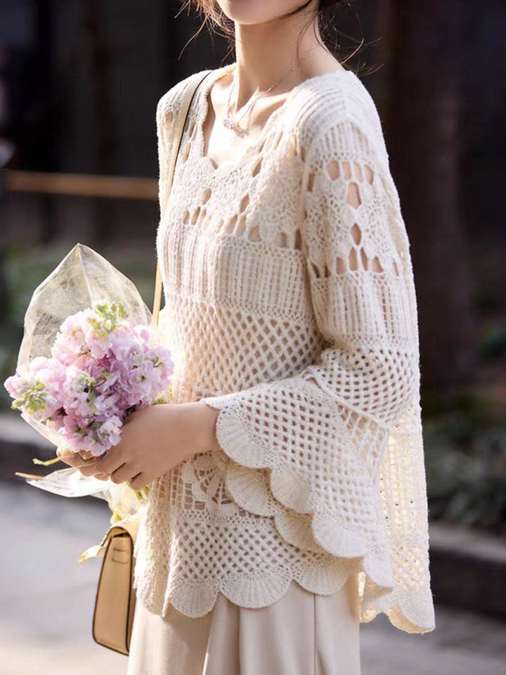 Evelyn Loose V-Neck Hollowed Top