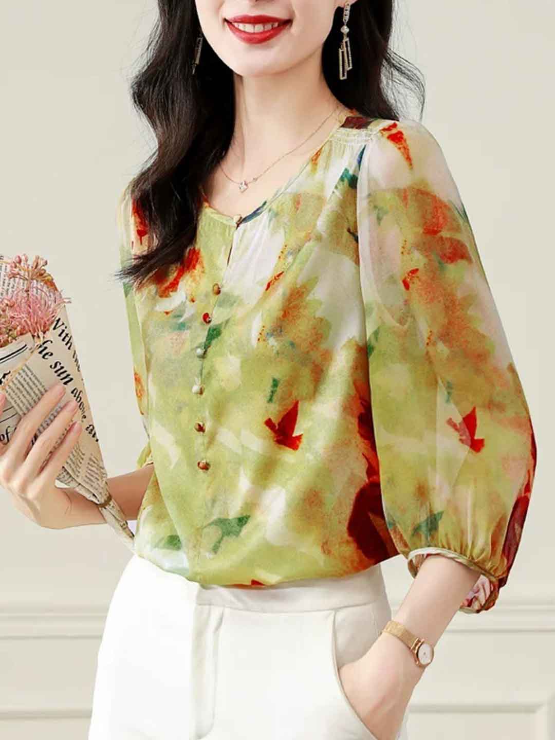 Victoria Loose Crew Neck Printed Blouse