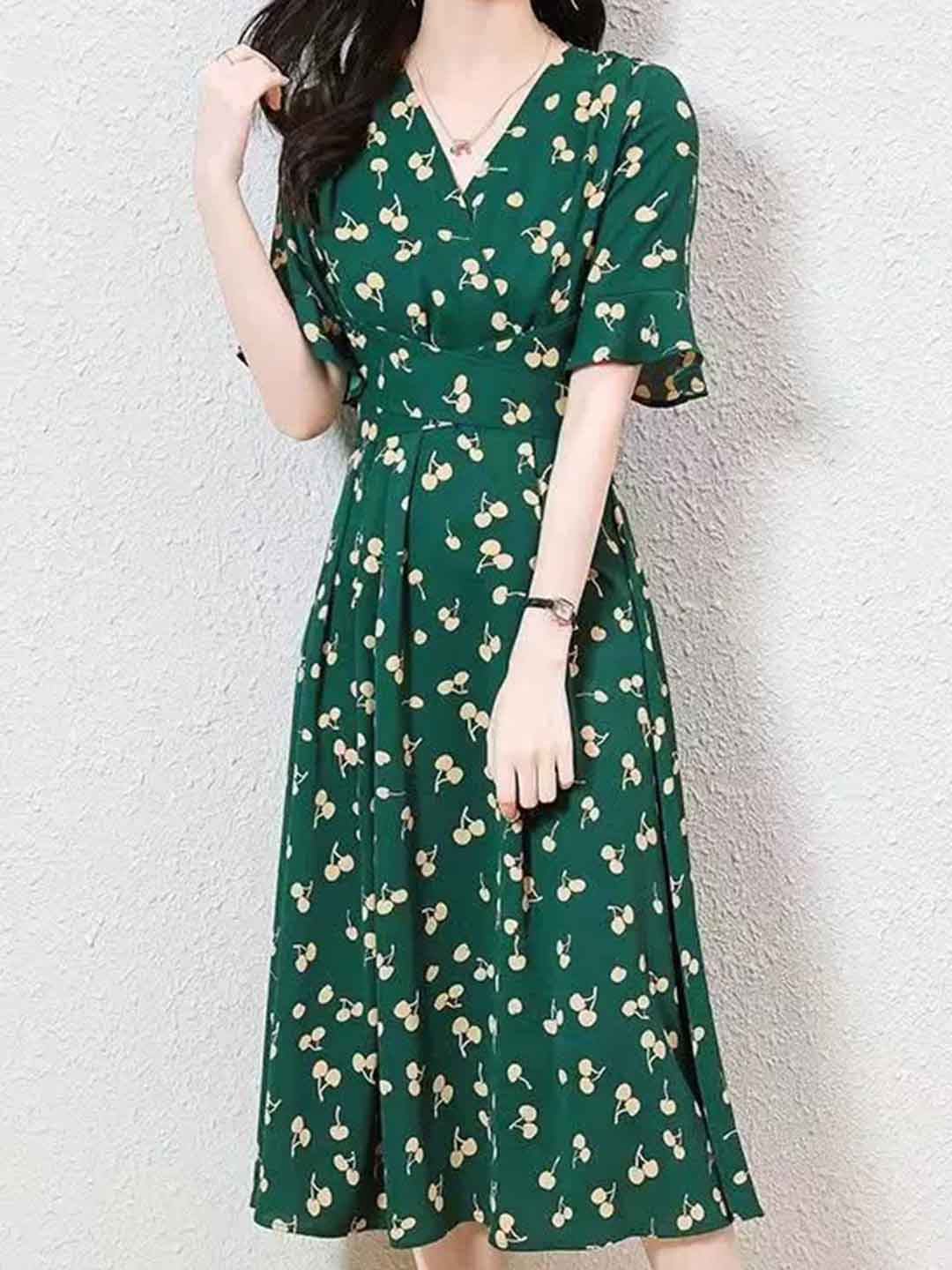 Brianna Daily V-Neck Chiffon Dress