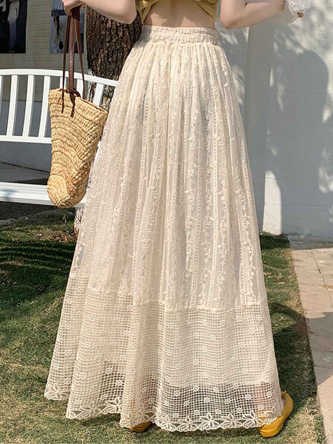 Anna Daily Lace Mesh Embroidered Skirt