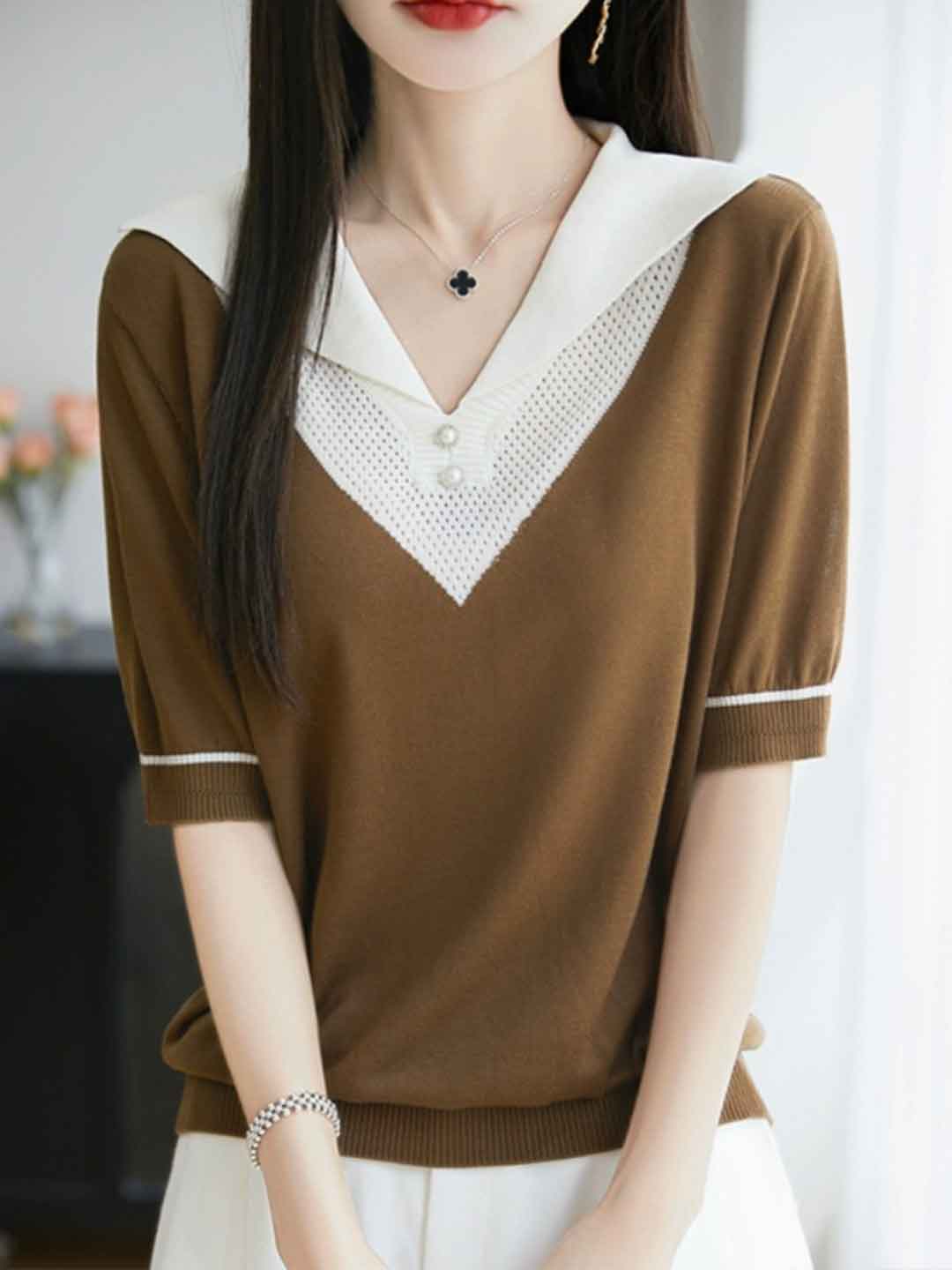 Molly Classic V-neck Contrast Color Knitted Top