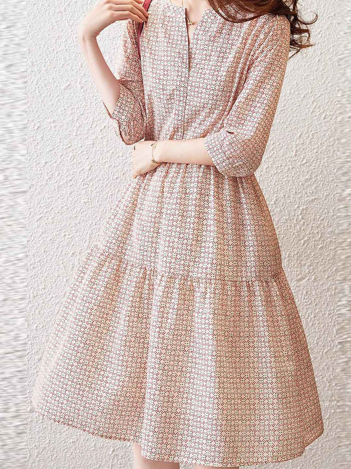 Bailey Classic V-Neck Printed Dress