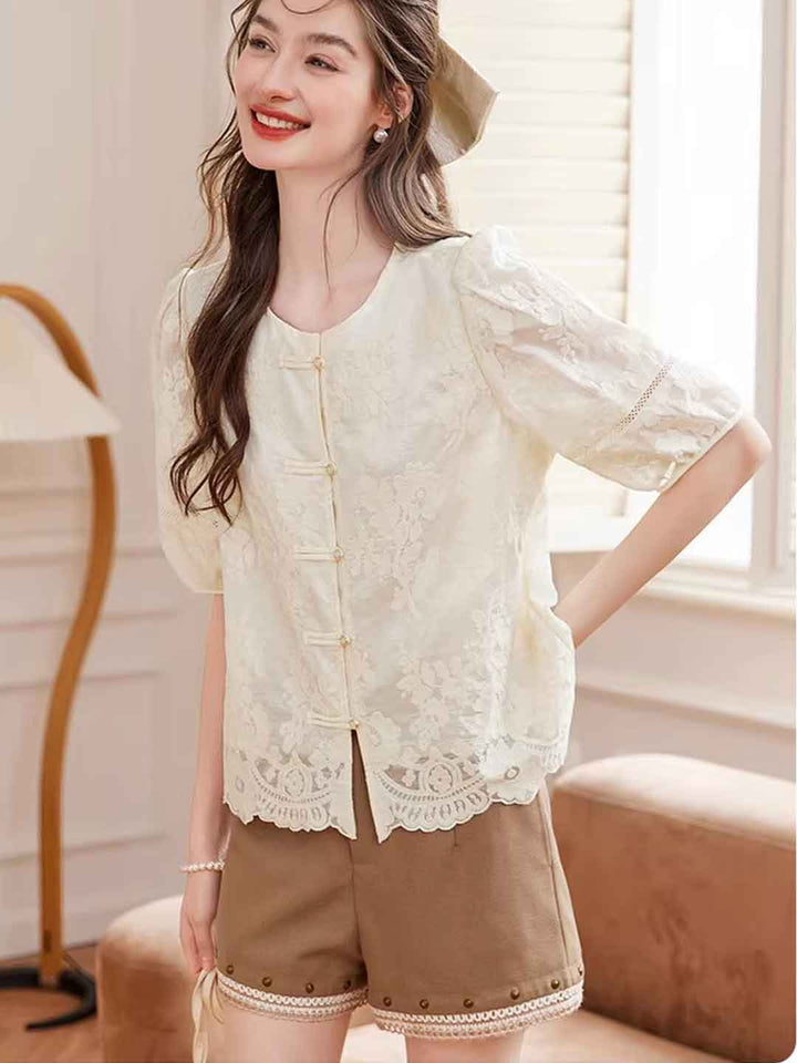 Emma Retro Crew Neck Embroidered Lace Top