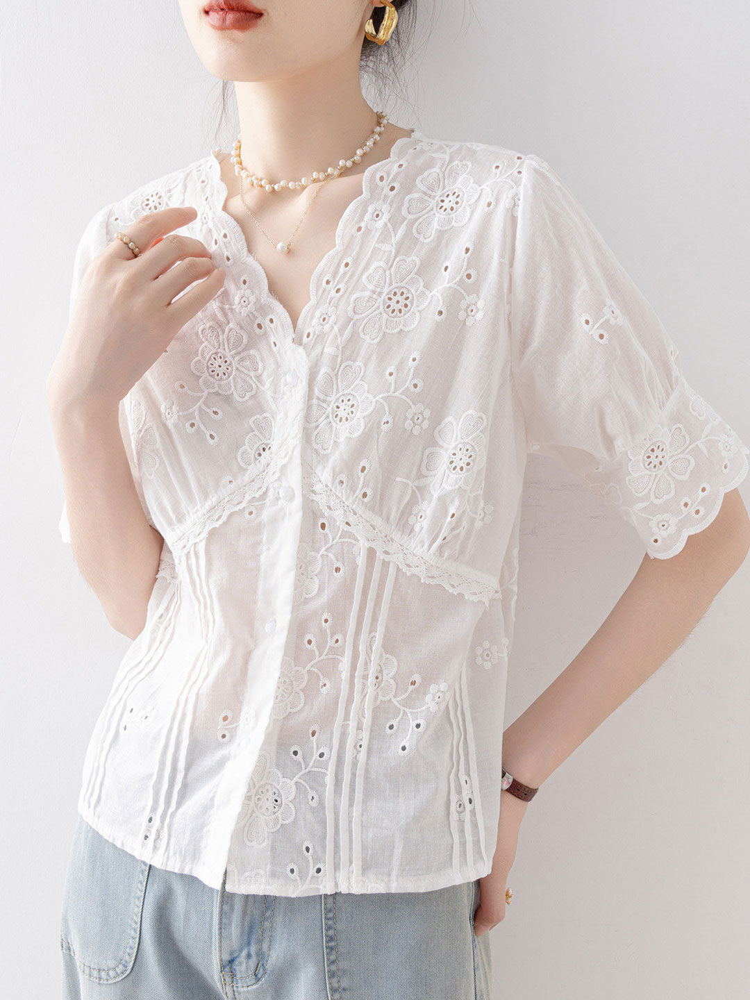 Avery Daily V-Neck Puff Sleeve Hollowed Blouse