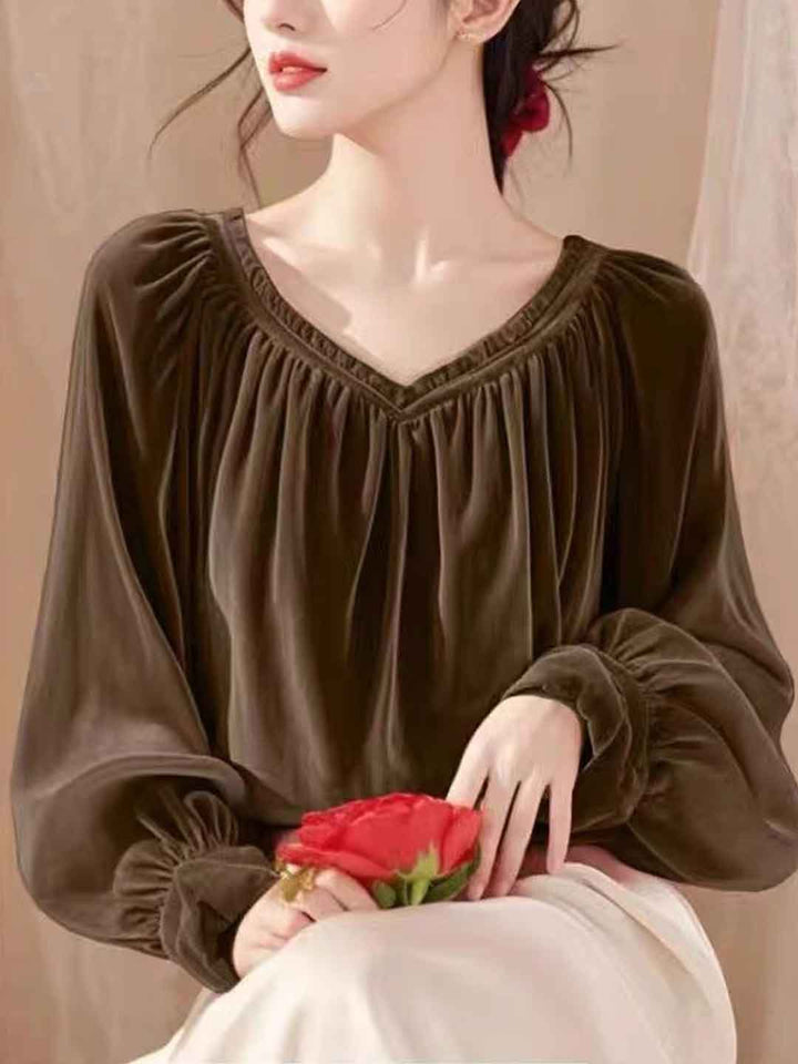 Sofia Daily V-Neck Velvet Top