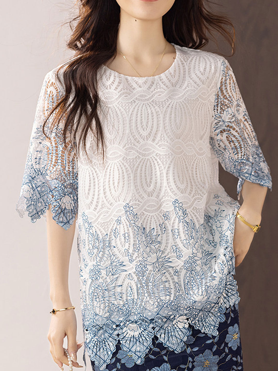 Ava Loose Crew Neck Hollowed Lace Top