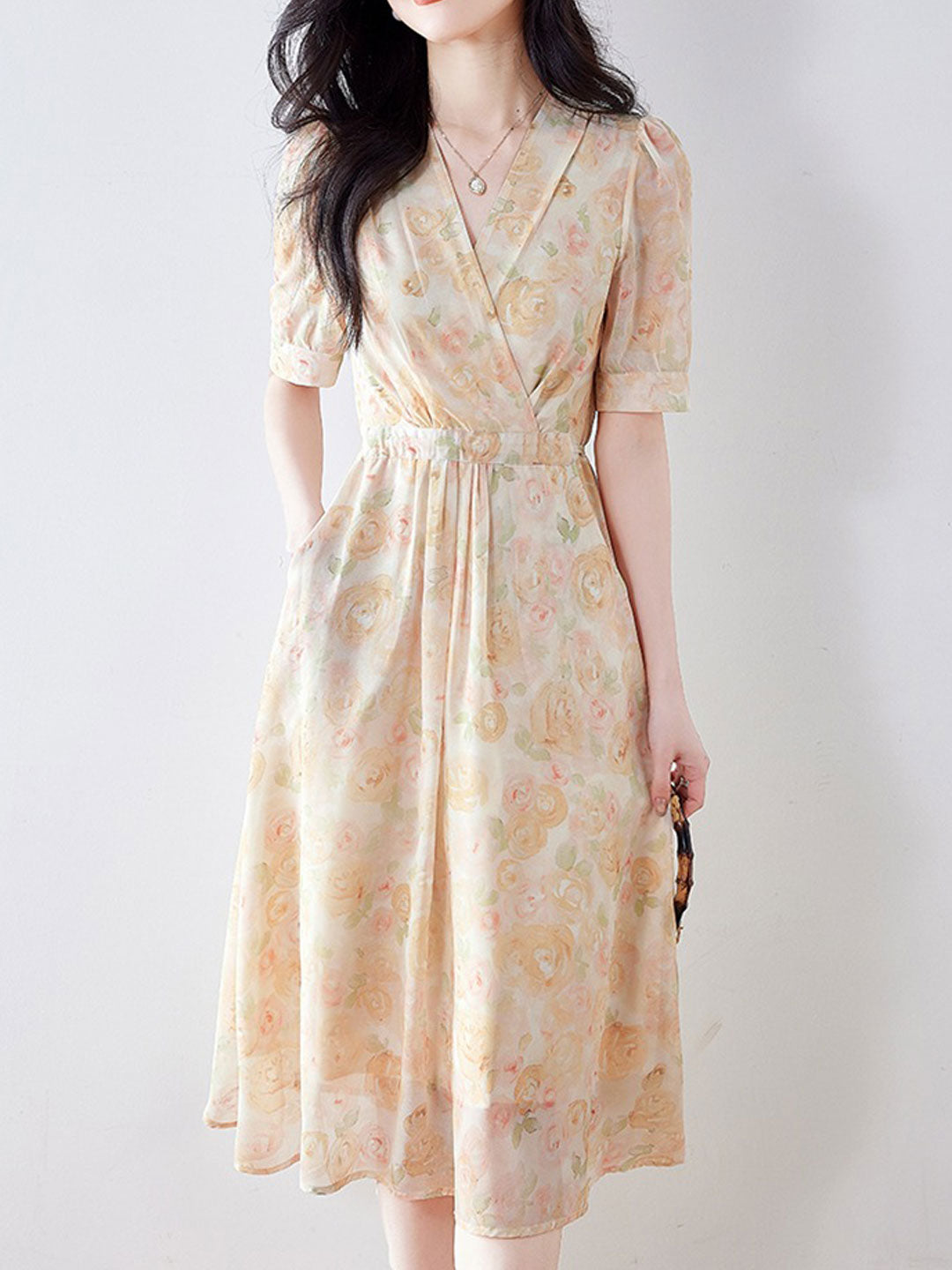 Gabriella Daily V-Neck Floral Printed Chiffon Dress