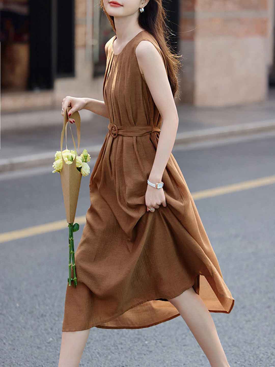 Gabriella Elegant Crew Neck Pleated Waisted Dress