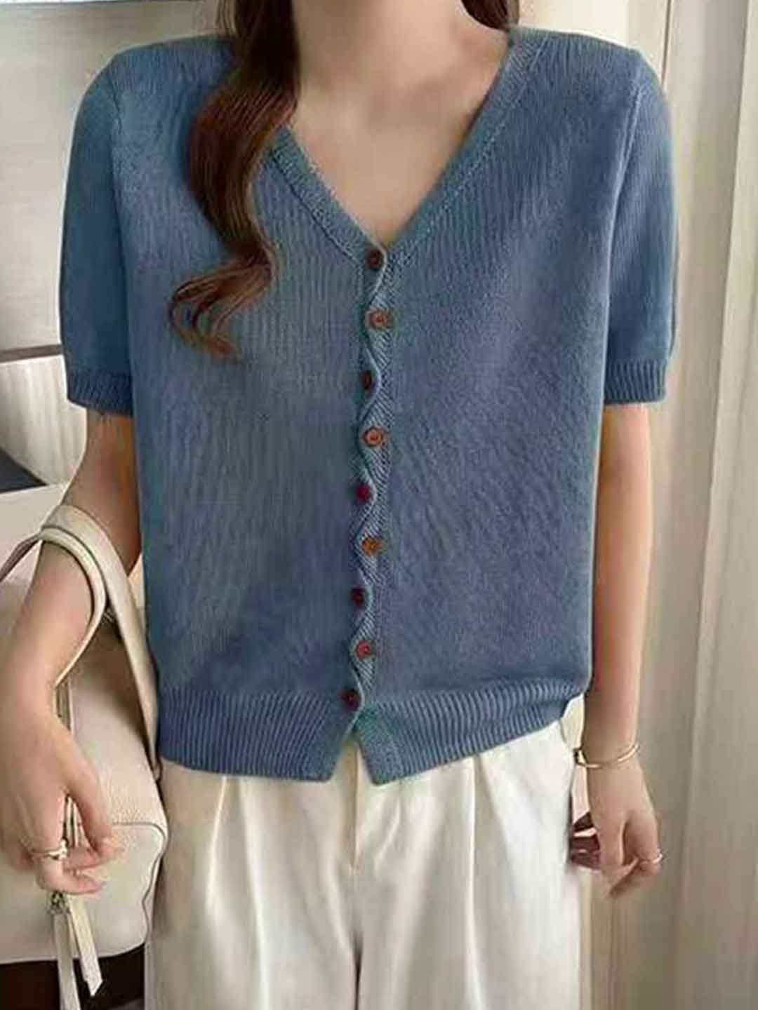 Chloe Casual V-Neck Buttons Solid Color Knitted Top
