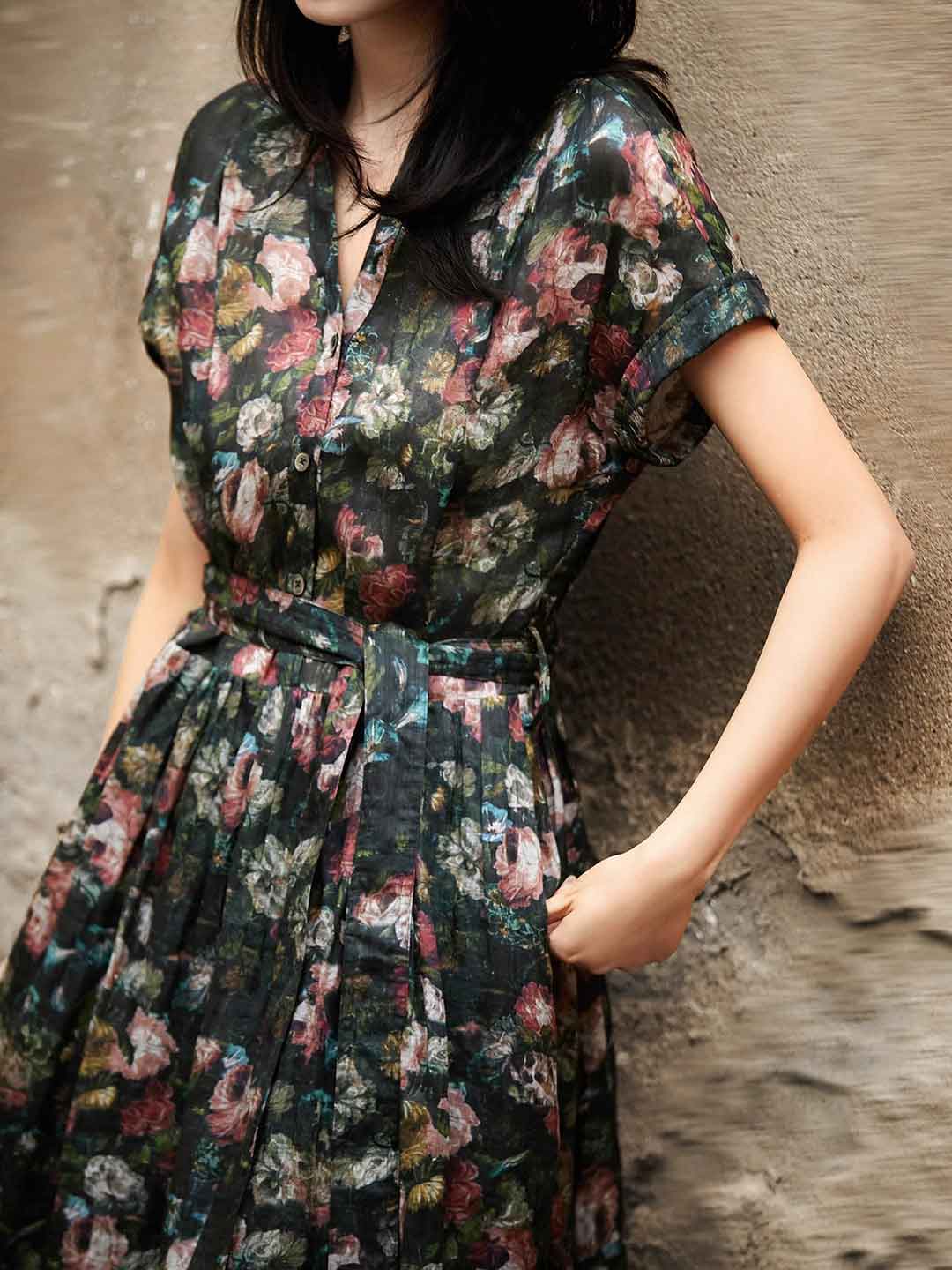 Elizabeth Vacation V-Neck Floral Printed Dress