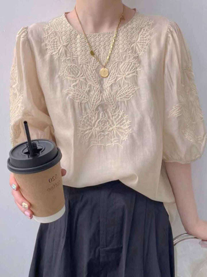 Ava Retro Crew Neck Puff Sleeve Embroidered Top