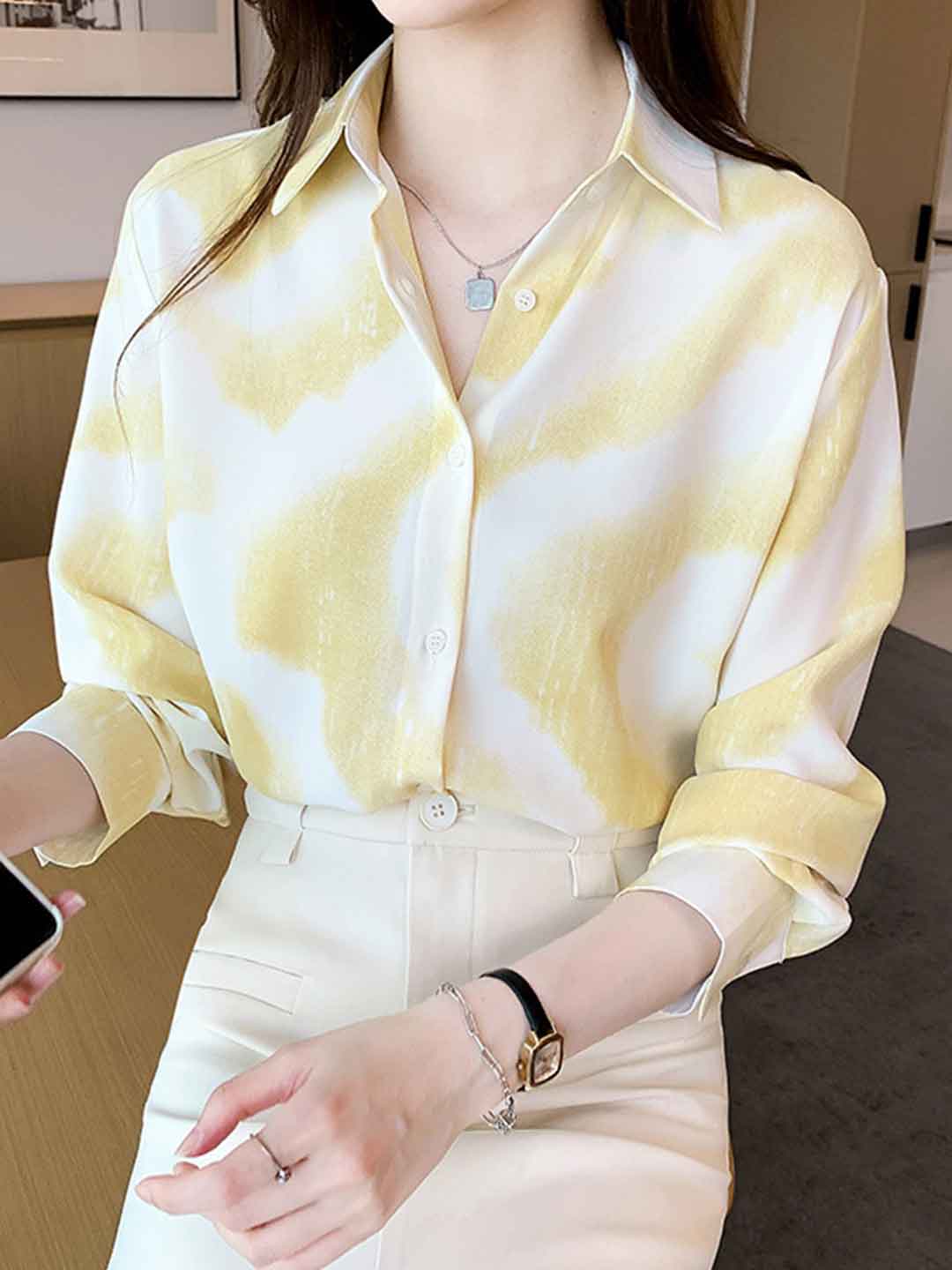Mya Loose Polo Collar Printed Shirt