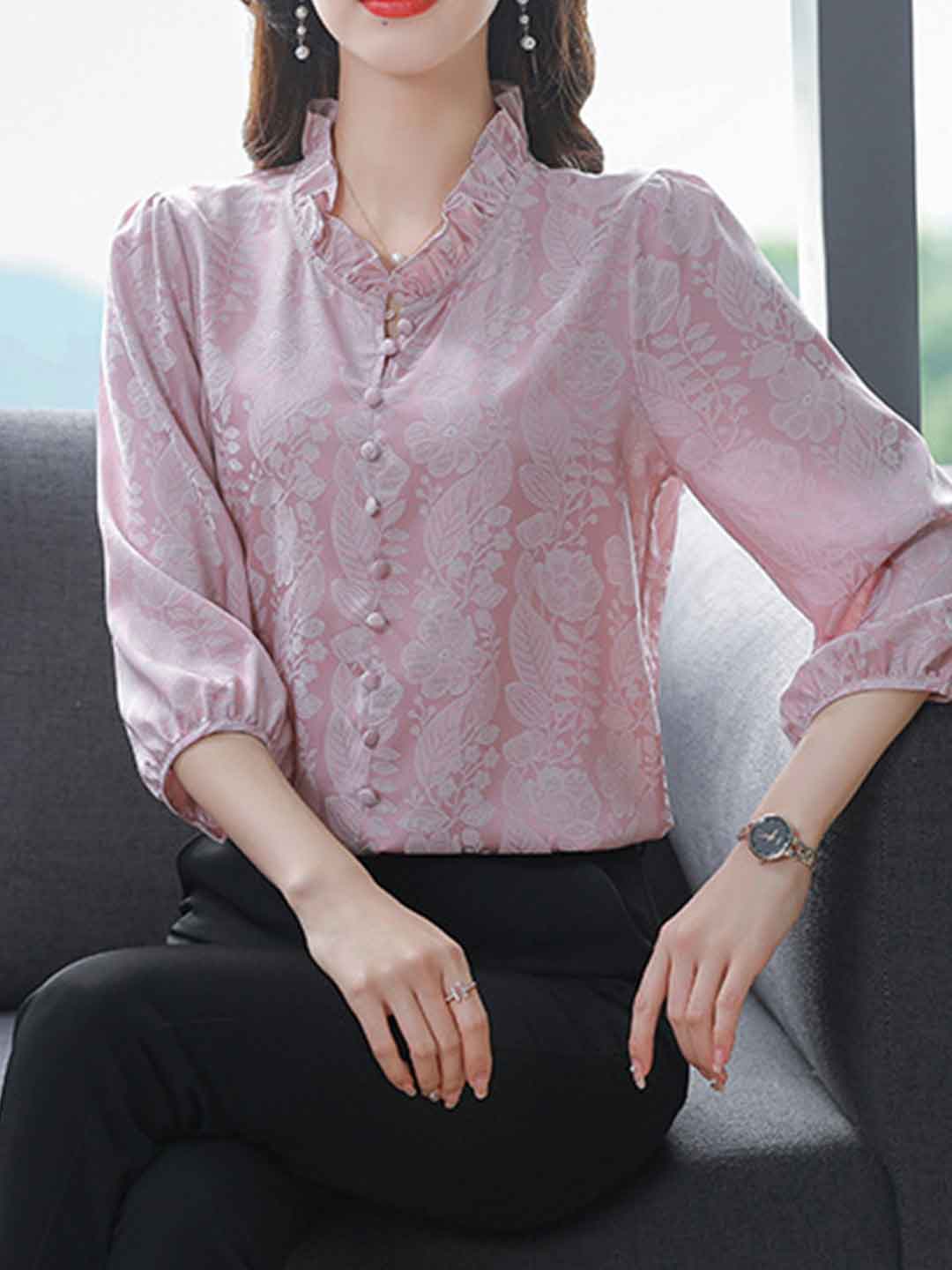 Riley Retro Auricular Collar Crocheted Top