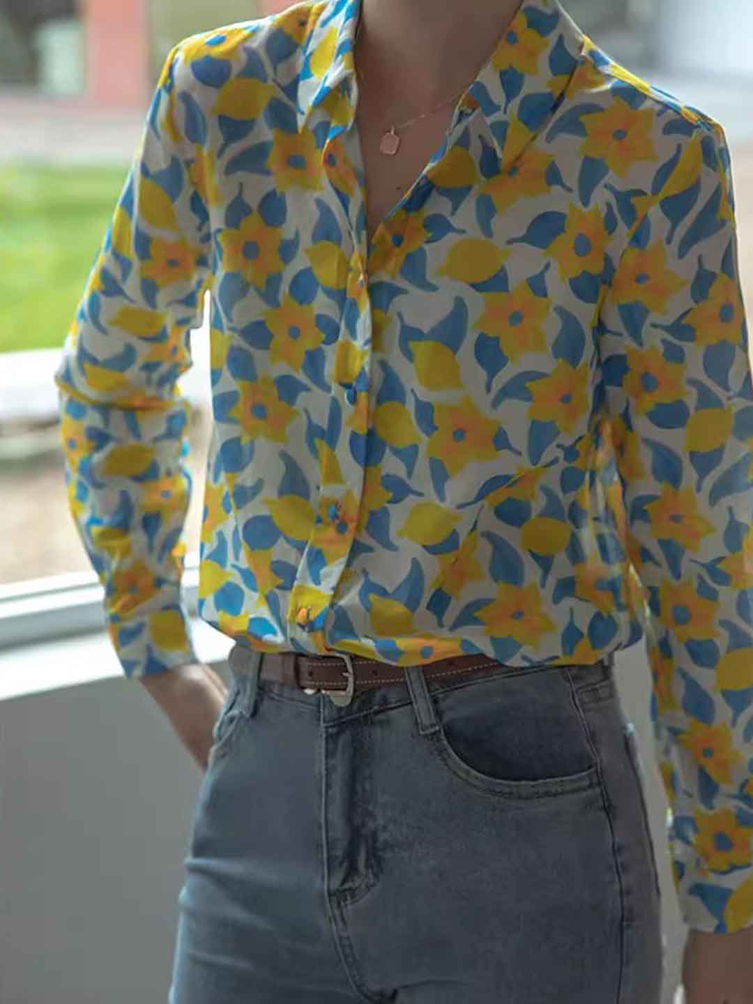 Claire Retro Lapel Color-Blocked Printed Shirt